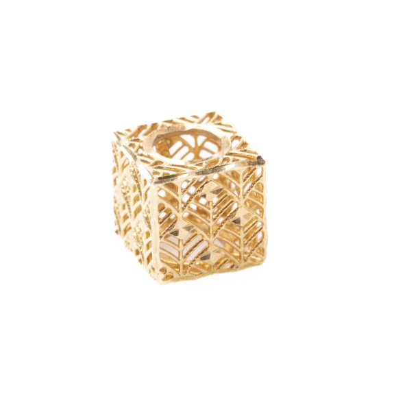 Złota zawieszka charms ażurowa sześcian L818/26